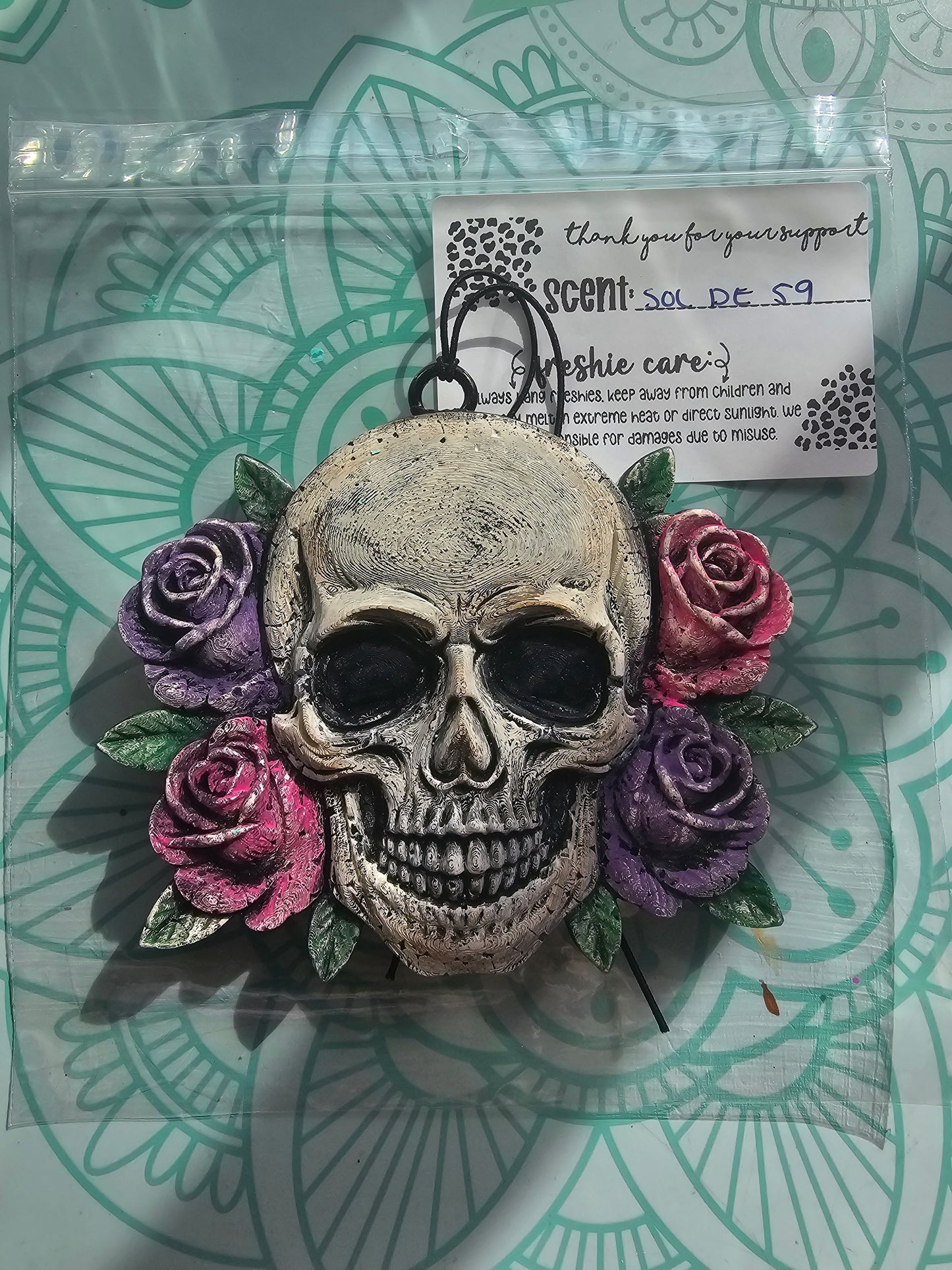 Skull and Roses