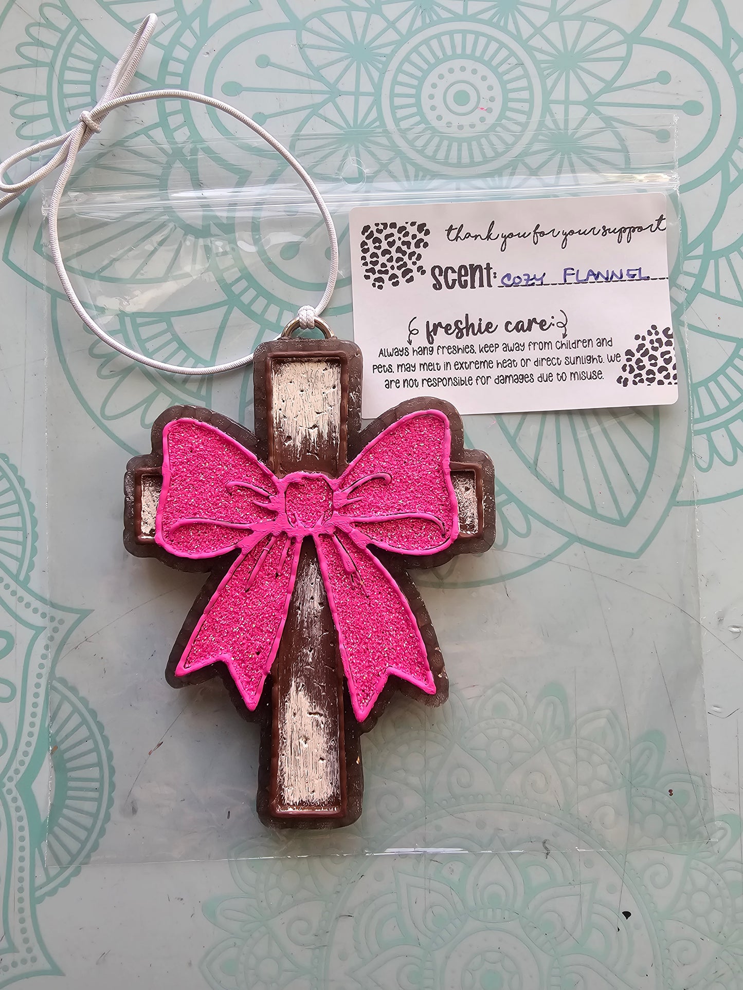 Cross with Bow