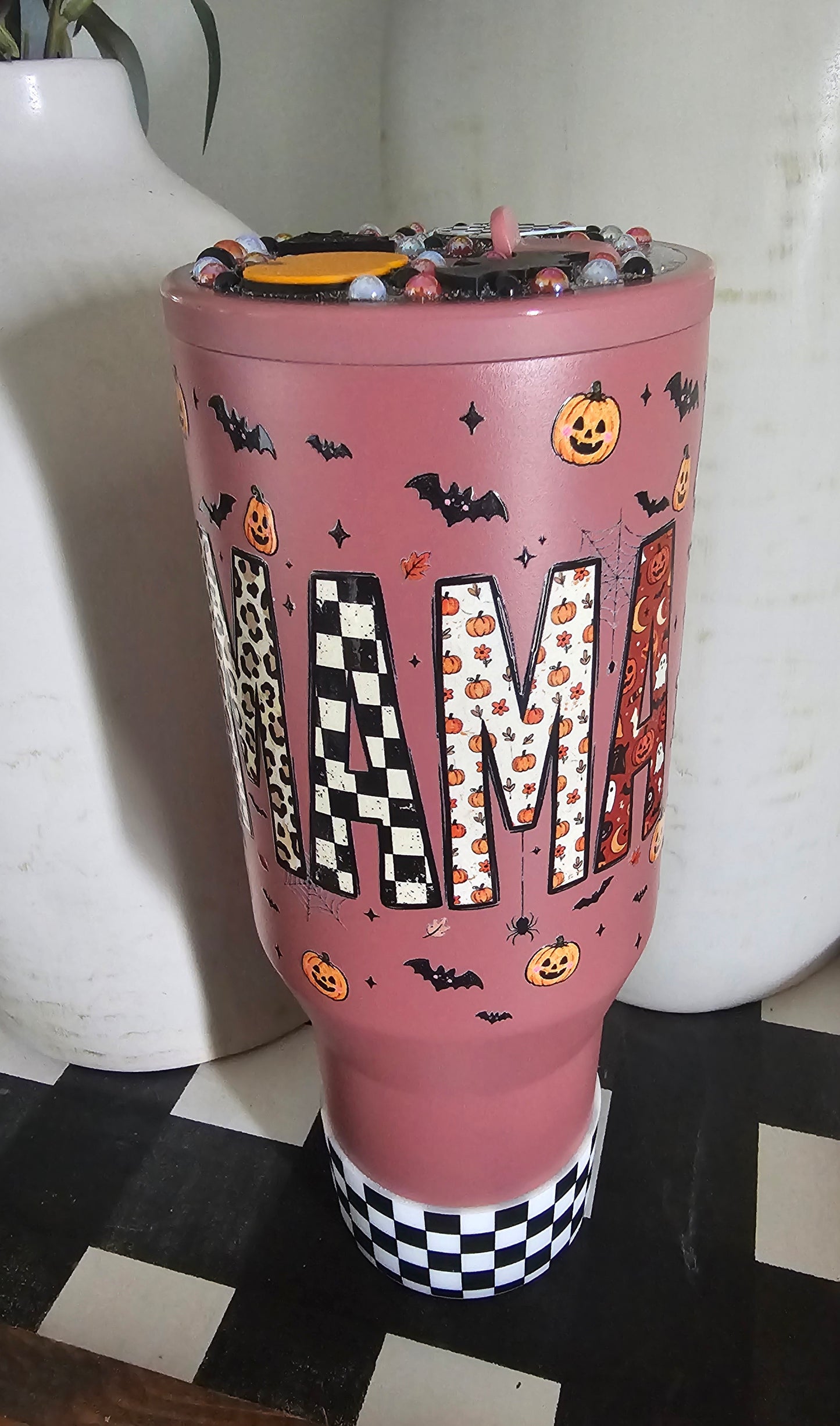 Mama ghosts