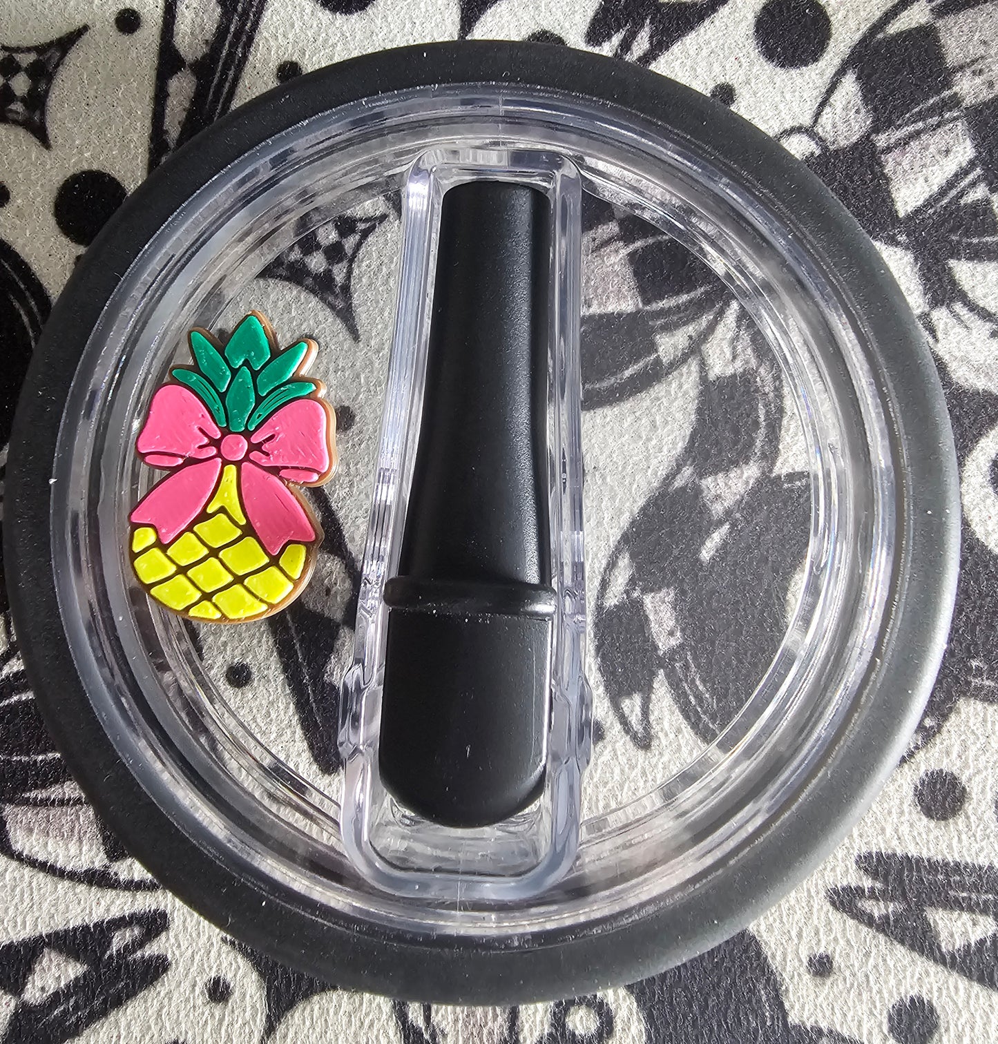 Pineapple with bow