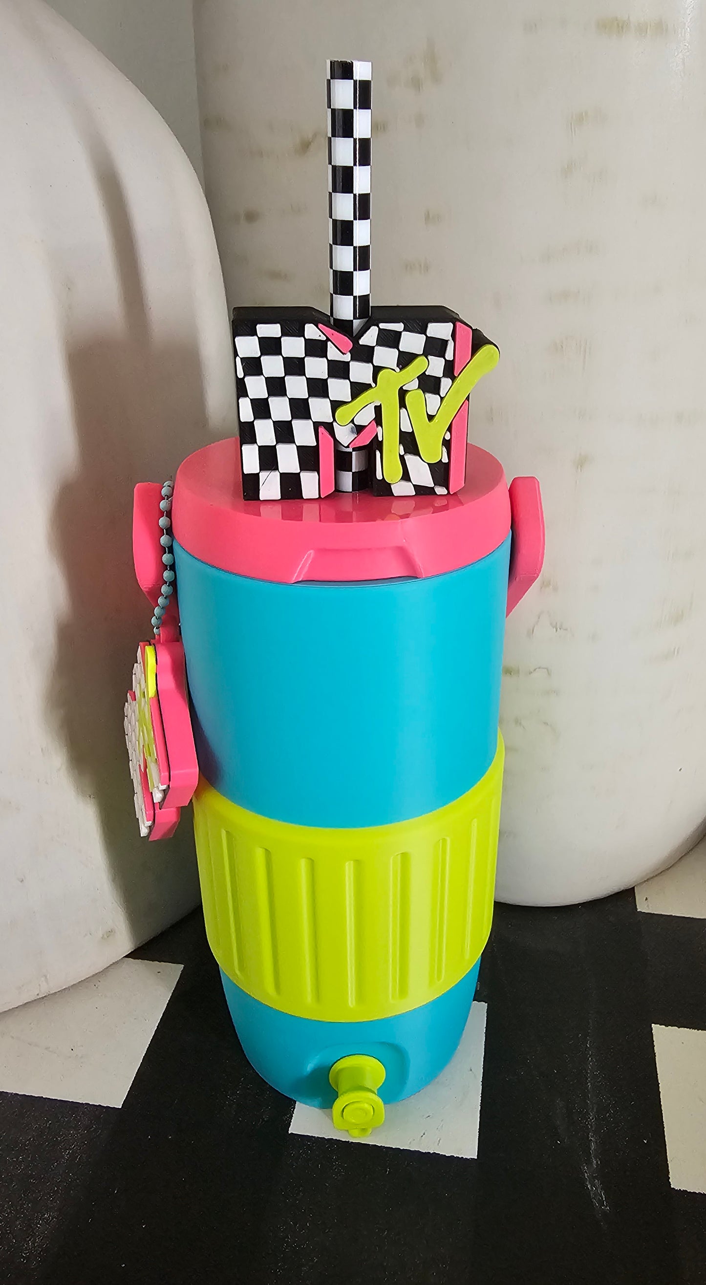 Mtv slim can koozie set